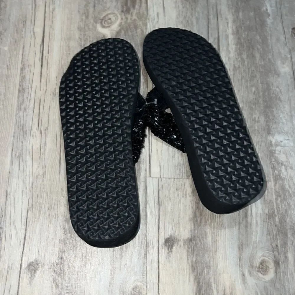 Sandals - Picture 3 of 3